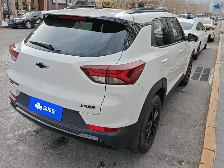 Фото 3 - Chevrolet Trailblazer