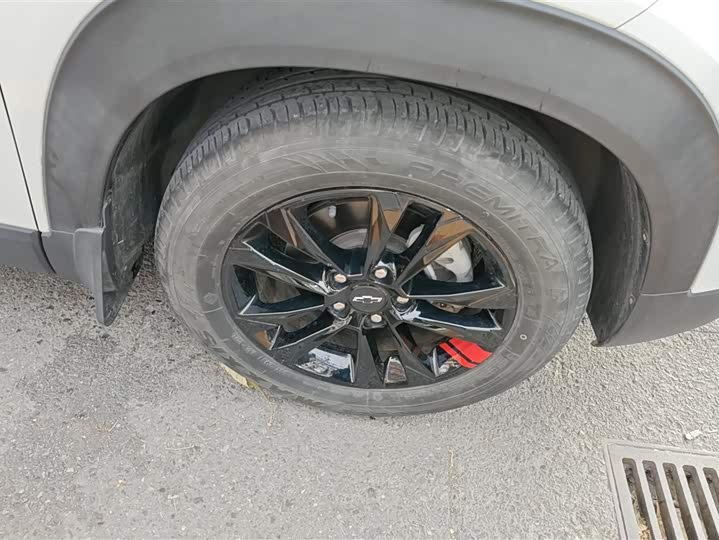 Фото 6 - Chevrolet Trailblazer