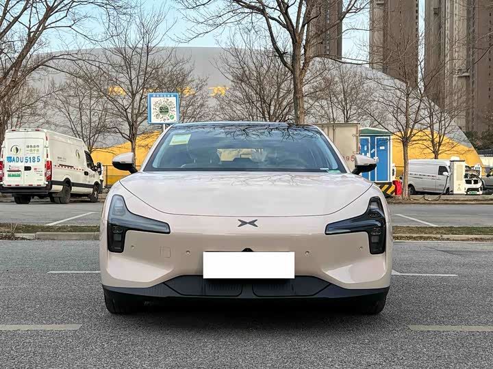 Фото 2 - XPeng Mona M03