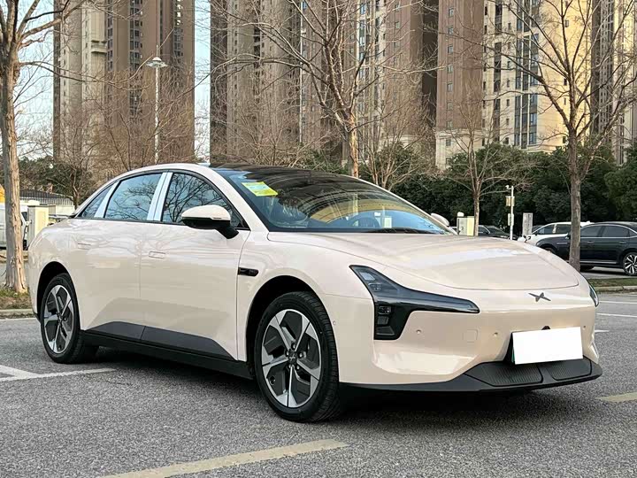 Фото 3 - XPeng Mona M03