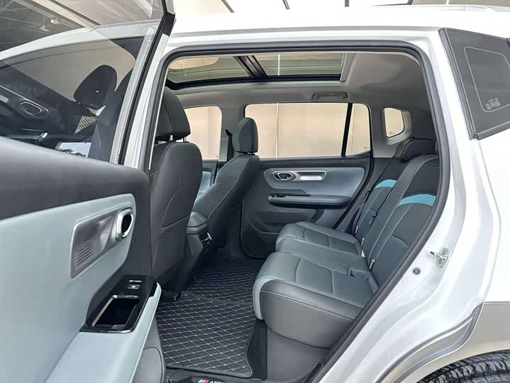 Фото 7 - GAC Aion Y