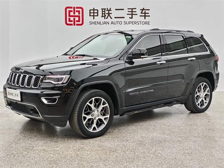 Фото 1 - Jeep Grand Cherokee