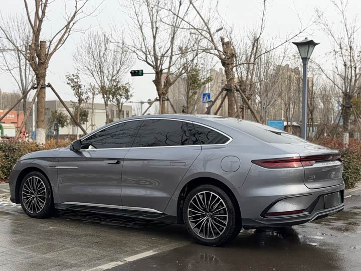 Фото 7 - BYD Han