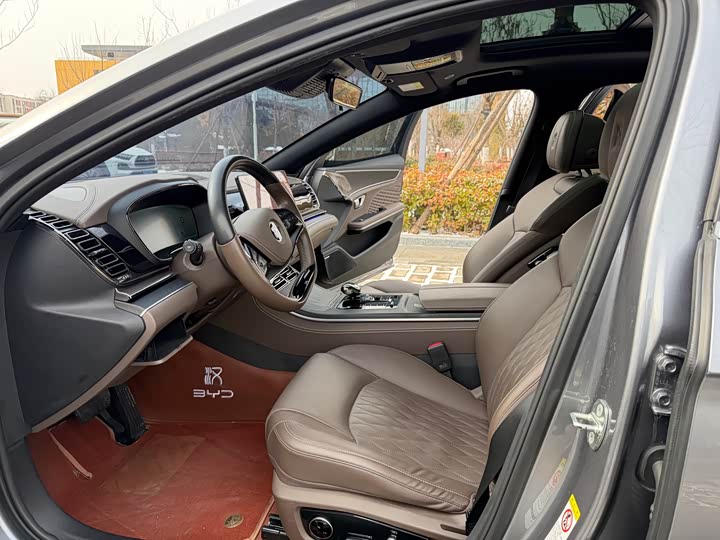 Фото 8 - BYD Han