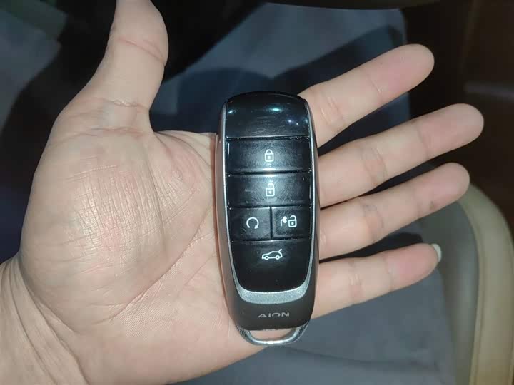 Фото 9 - GAC Aion Y