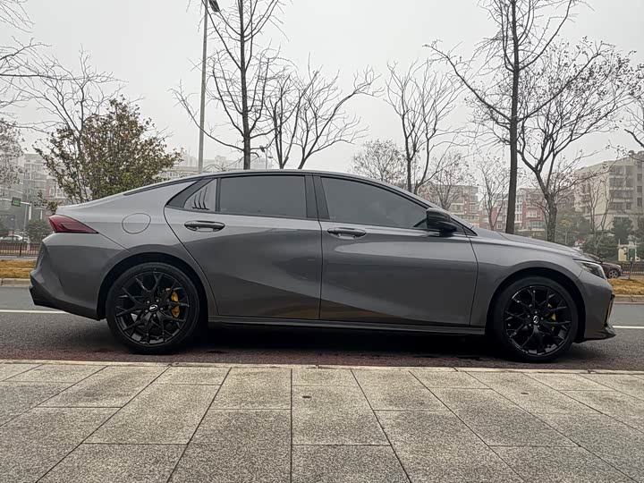 Фото 8 - GAC Trumpchi Empow R