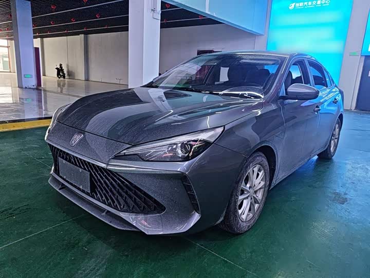 Фото 2 - Roewe i5