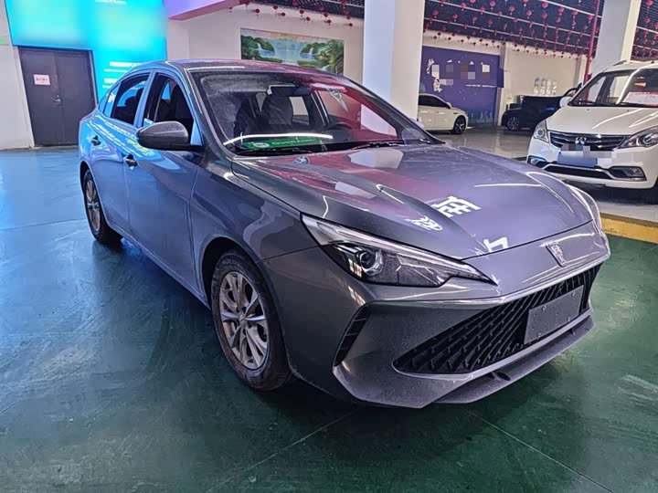 Фото 4 - Roewe i5