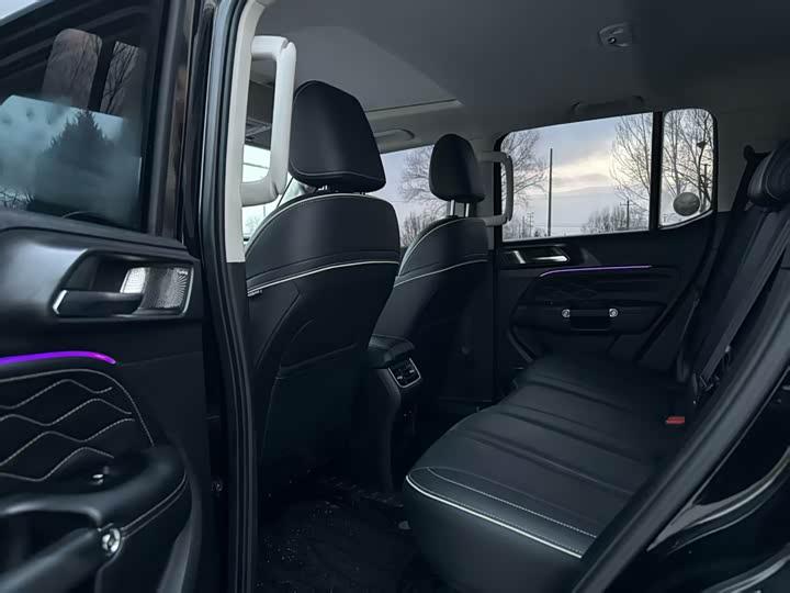 Фото 5 - Tank 300