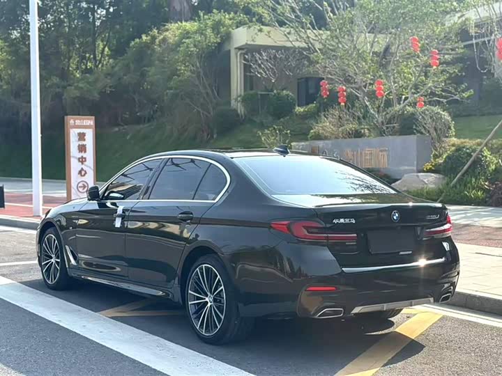 Фото 7 - BMW 5 Series