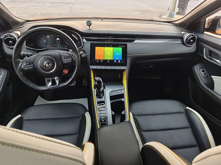 Фото 8 - MG Motor 6