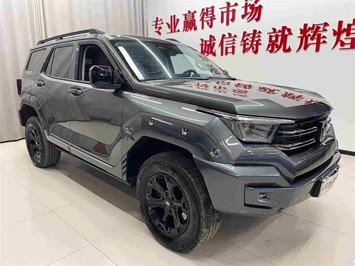 Фото 3 - Tank 400 Hybrid