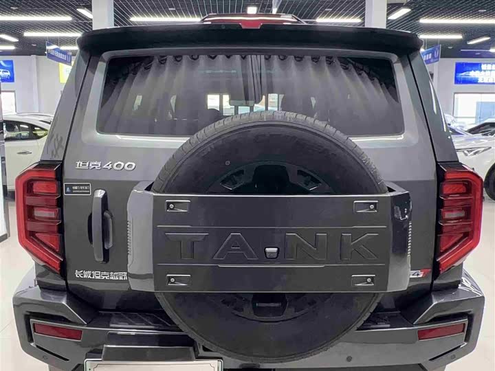 Фото 5 - Tank 400 Hybrid