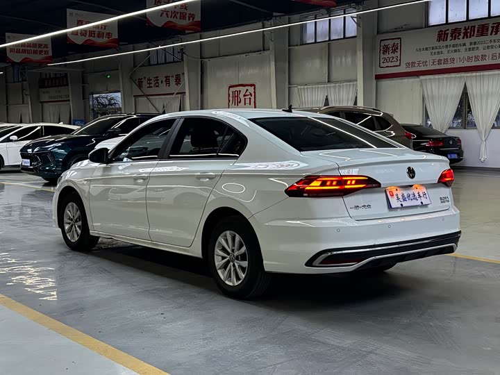 Фото 7 - Volkswagen Bora