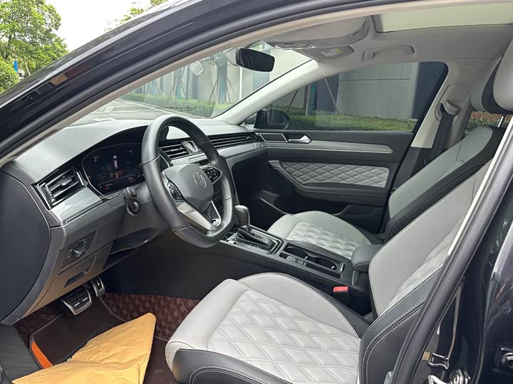 Фото 4 - Volkswagen Magotan