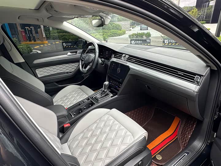 Фото 9 - Volkswagen Magotan