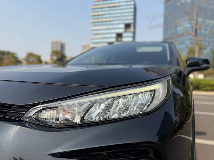 Фото 7 - Toyota Wildlander