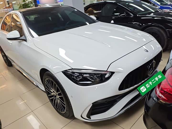 Фото 4 - Mercedes-Benz C-Class