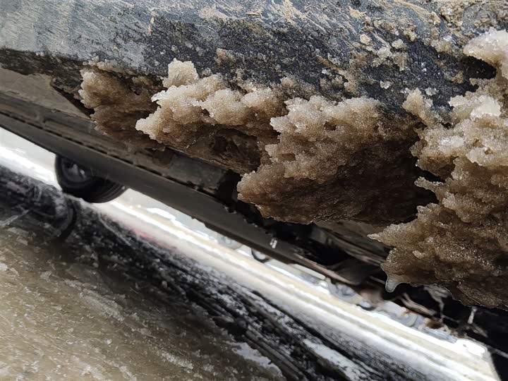 Фото 2 - Geely Galaxy L6