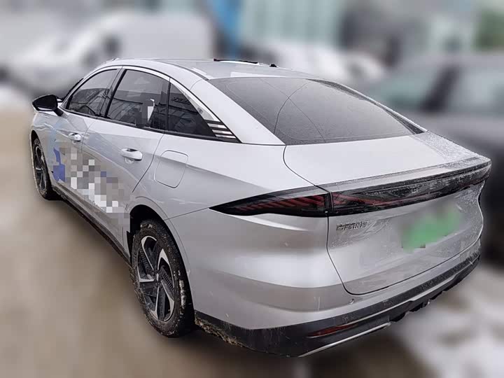 Фото 9 - Geely Galaxy L6