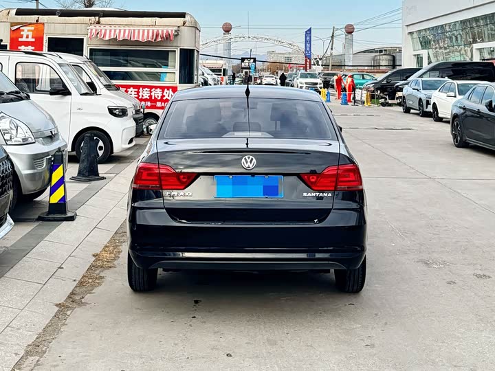 Фото 3 - Volkswagen Santana