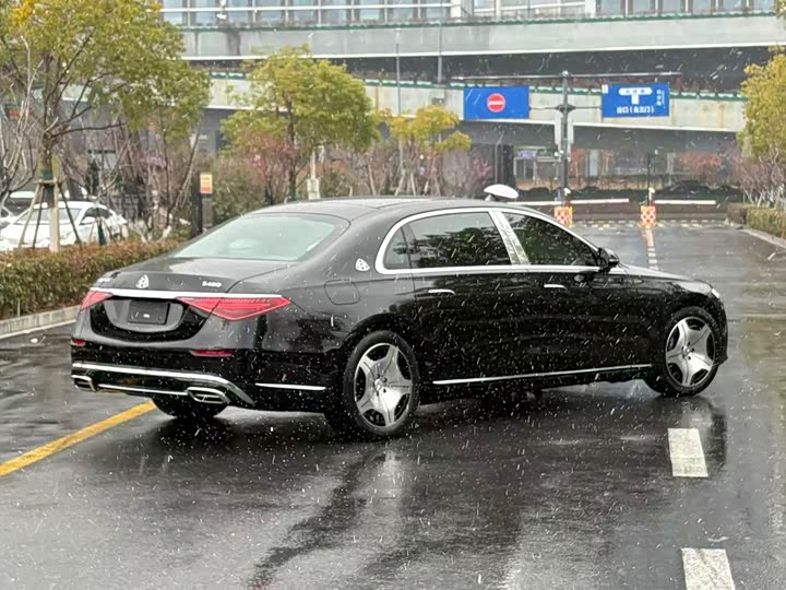 Фото 5 - Mercedes-Benz Maybach S-Class