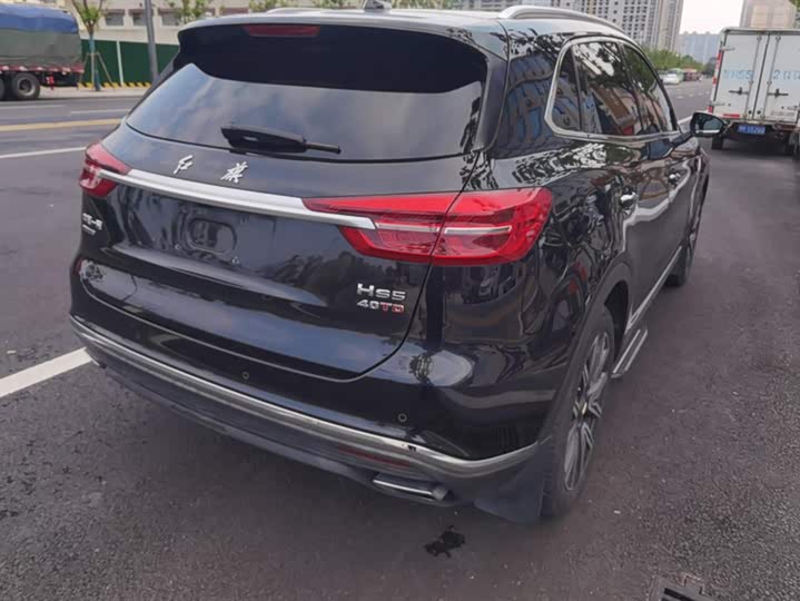 Фото 3 - Hongqi HS5