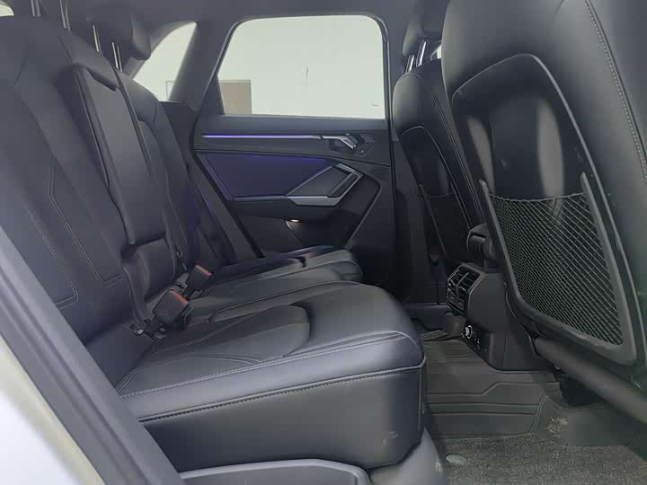 Фото 7 - Audi Q3