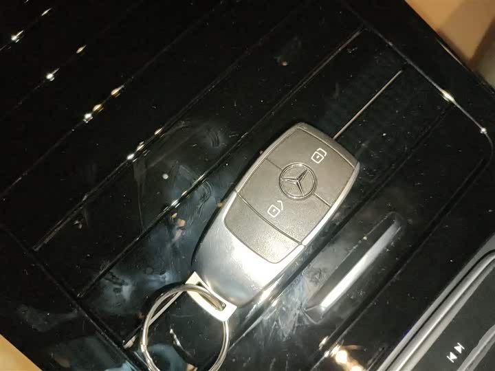 Фото 9 - Mercedes-Benz CLA-Class