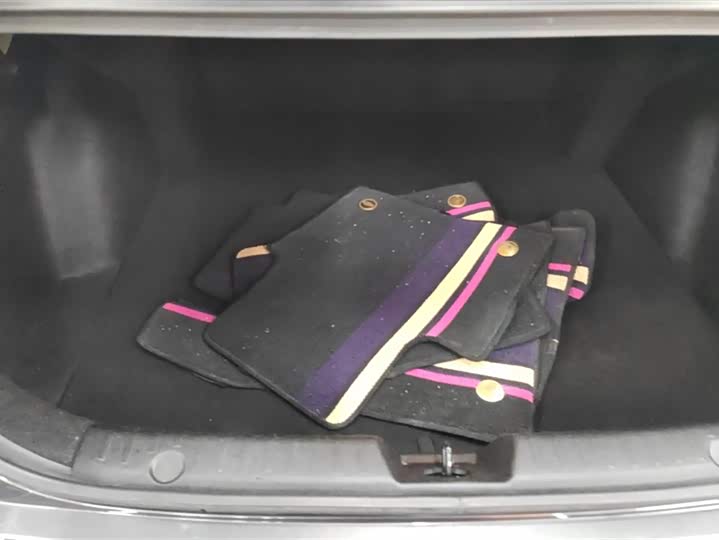 Фото 4 - Changan Eado Plus