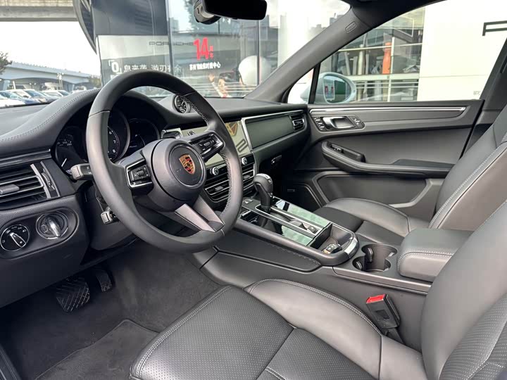 Фото 8 - Porsche Macan