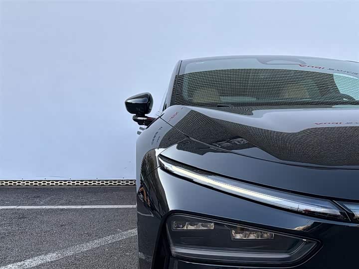 Фото 7 - XPeng F57