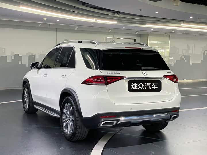 Фото 4 - Mercedes-Benz GLE-Class