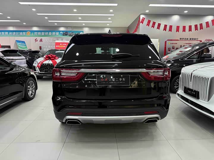 Фото 9 - Hongqi HS7