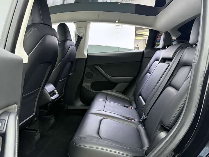 Фото 5 - Tesla Model Y