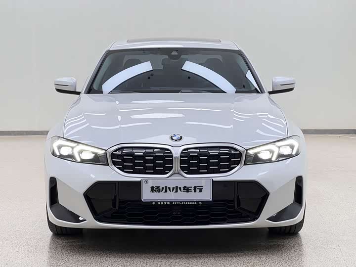 Фото 1 - BMW 3 Series