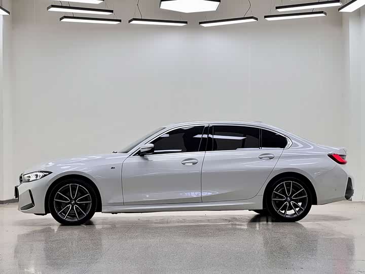 Фото 3 - BMW 3 Series