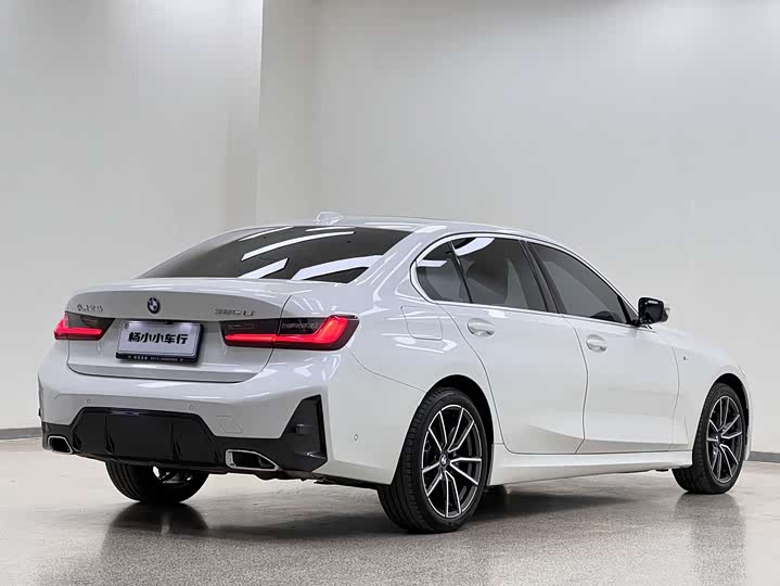 Фото 4 - BMW 3 Series