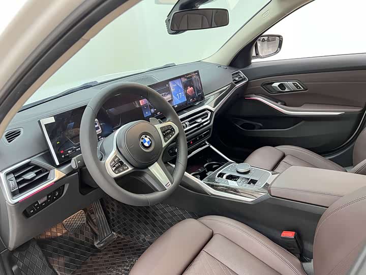 Фото 8 - BMW 3 Series