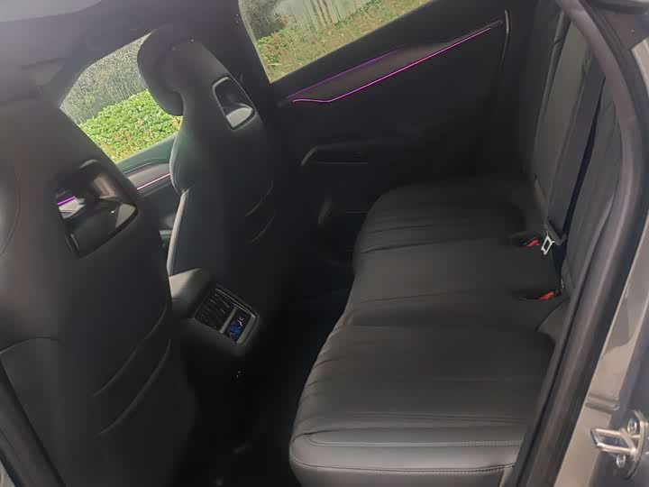 Фото 5 - BYD Song L