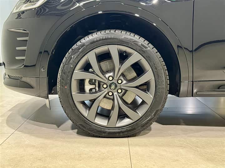 Фото 8 - Land Rover Discovery Sport