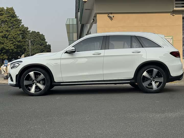 Фото 3 - Mercedes-Benz GLC-Class
