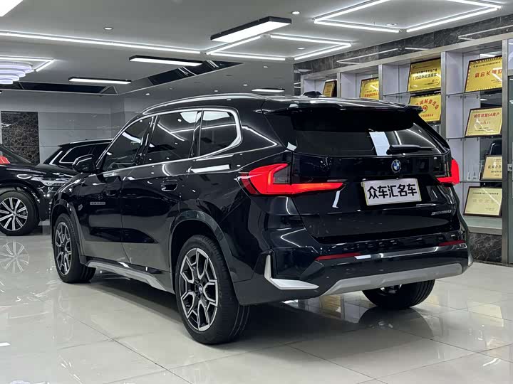 Фото 4 - BMW X1