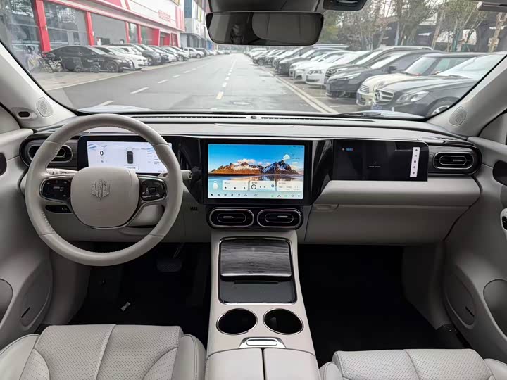 Фото 7 - Leapmotor C11