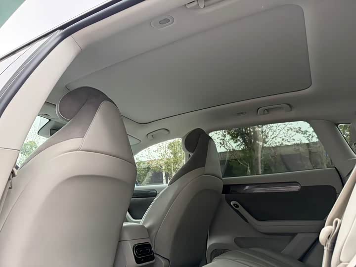 Фото 9 - Leapmotor C11