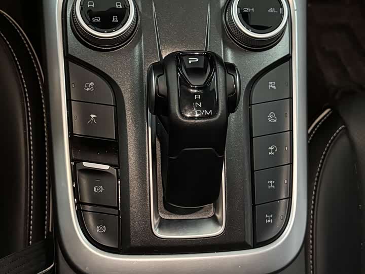 Фото 5 - Tank 300