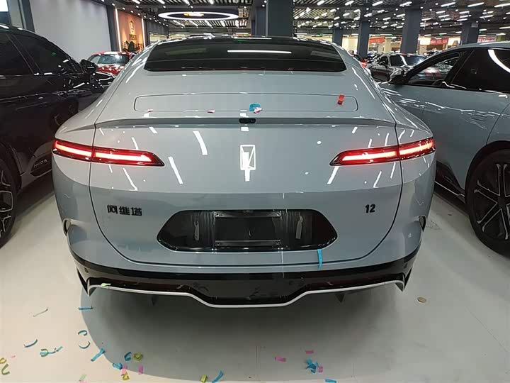 Фото 6 - Avatr 12