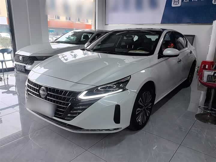 Фото 2 - Nissan Teana