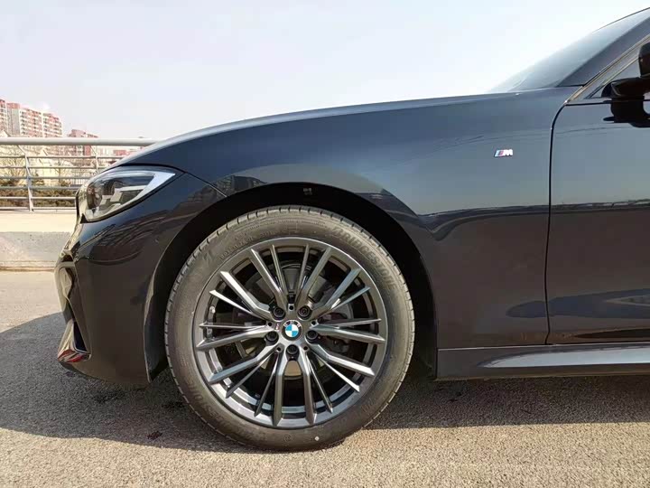 Фото 8 - BMW 3 Series