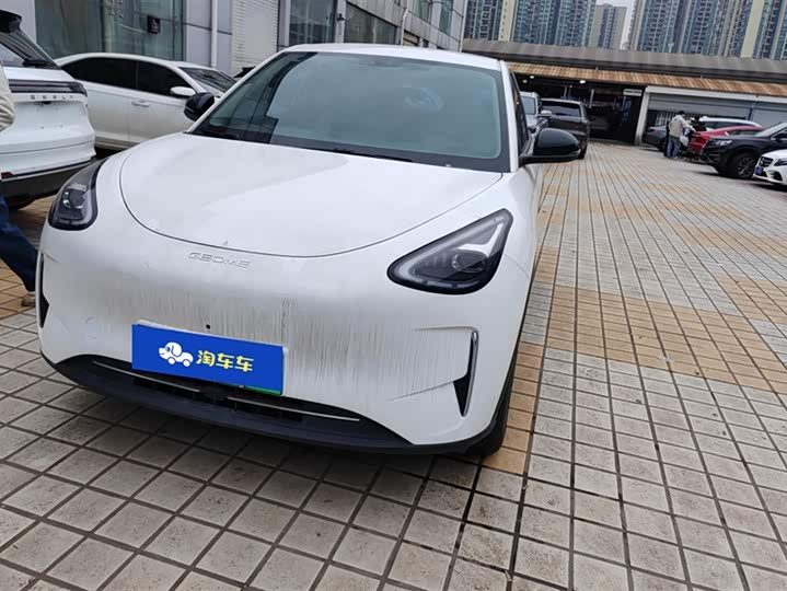 Фото 1 - Geely Galaxy Geome